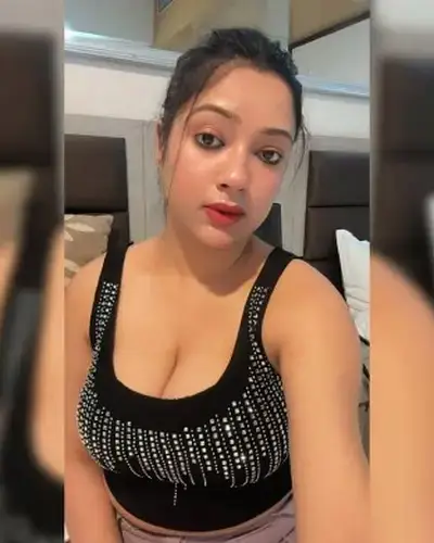 Call Girls Service Karanjade
